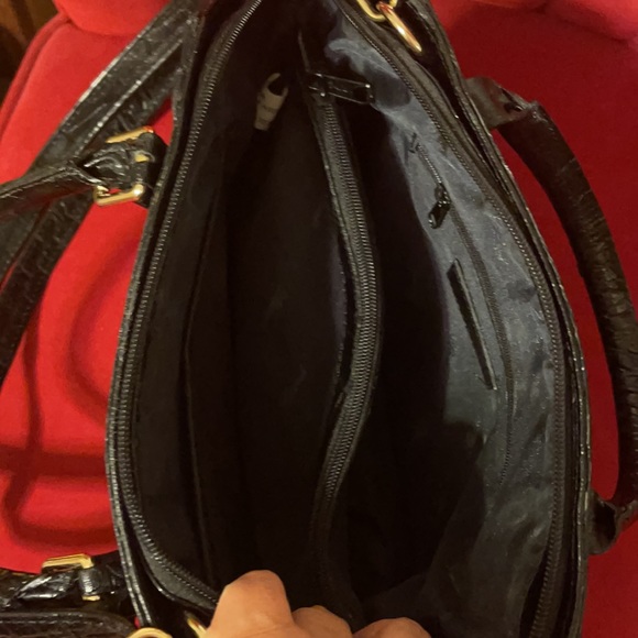 ASHWOOD LEATHER BAG - Picture 6 of 10